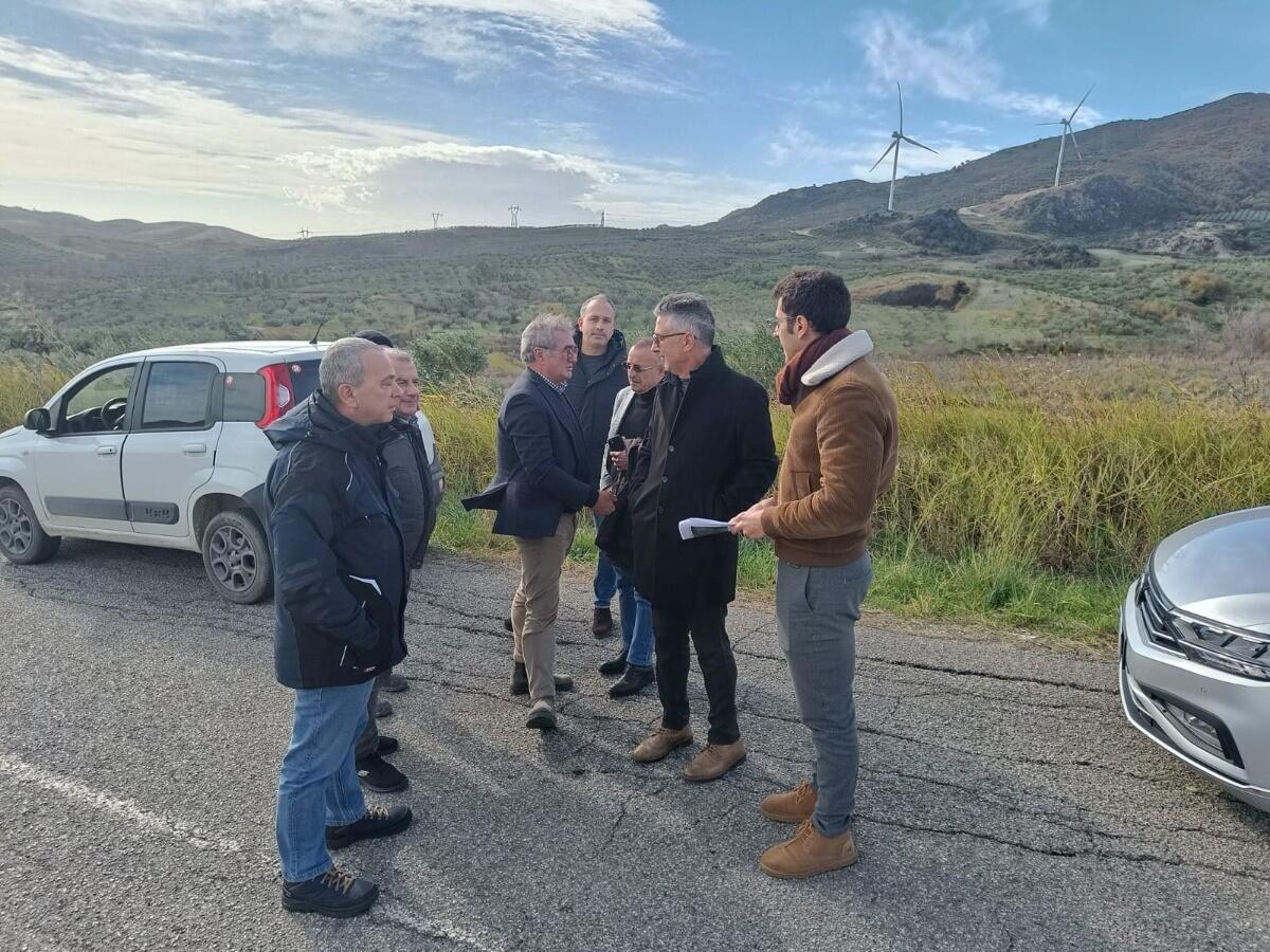 Viabilità lungo la SP4 Botricello-Marcedusa-Mesoraca: incontro al Comune di Marcedusa - 