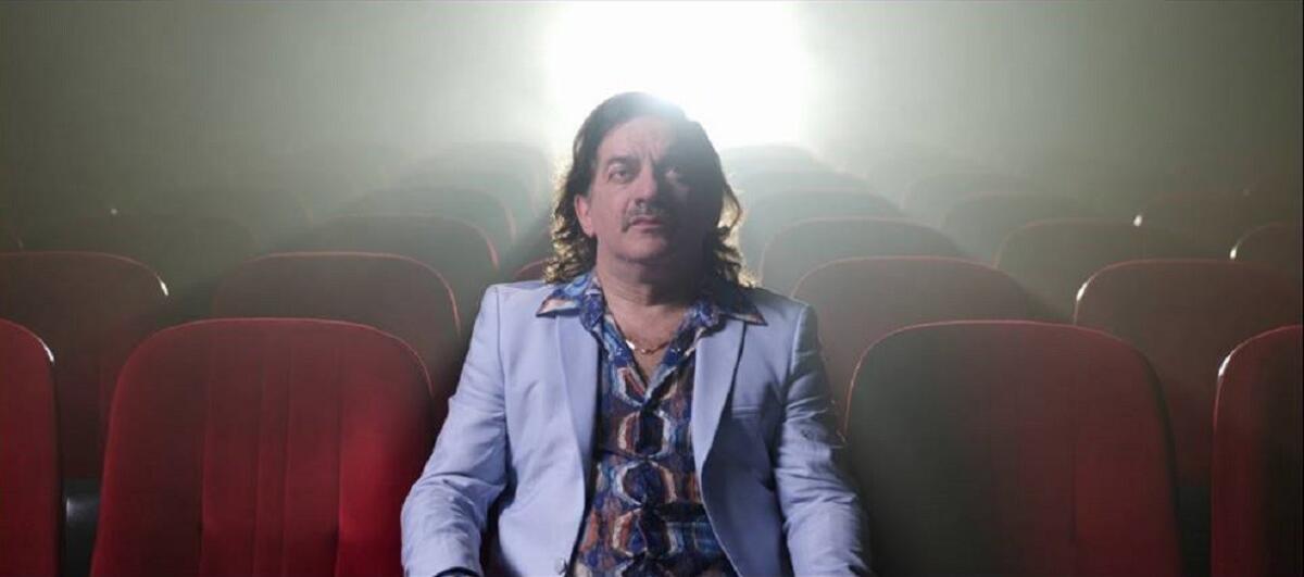 "Au cinema" nuovo singolo di Peppe Voltarelli, pronto a partire con il tour europeo - 