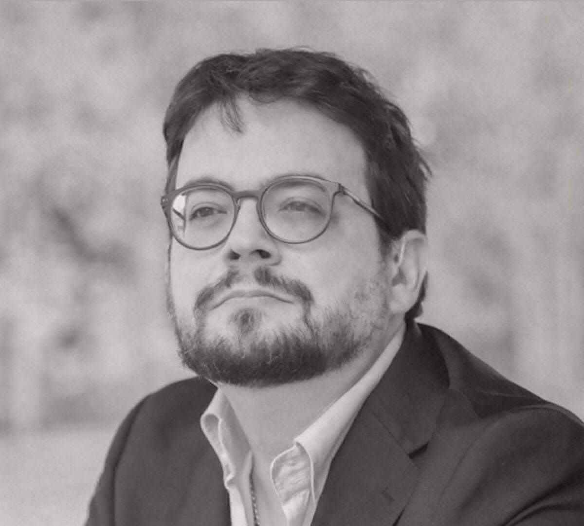 Il crotonese Ennio Masneri torna in Calabria per presentare il suo libro -