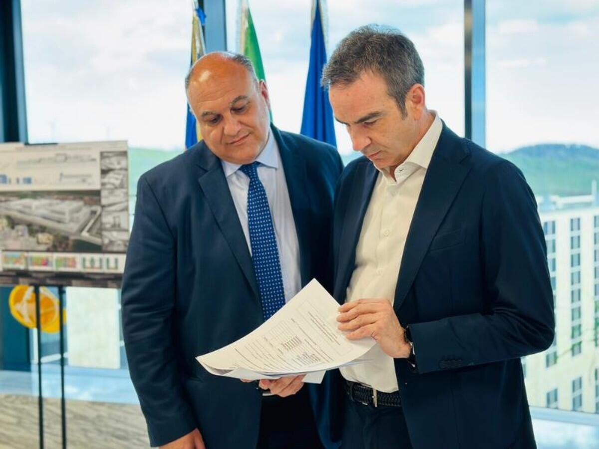 Stabilizzazione lavoratori a Calabria Verde, frutto della sinergia tra gli assessori Gallo e Calabrese - 