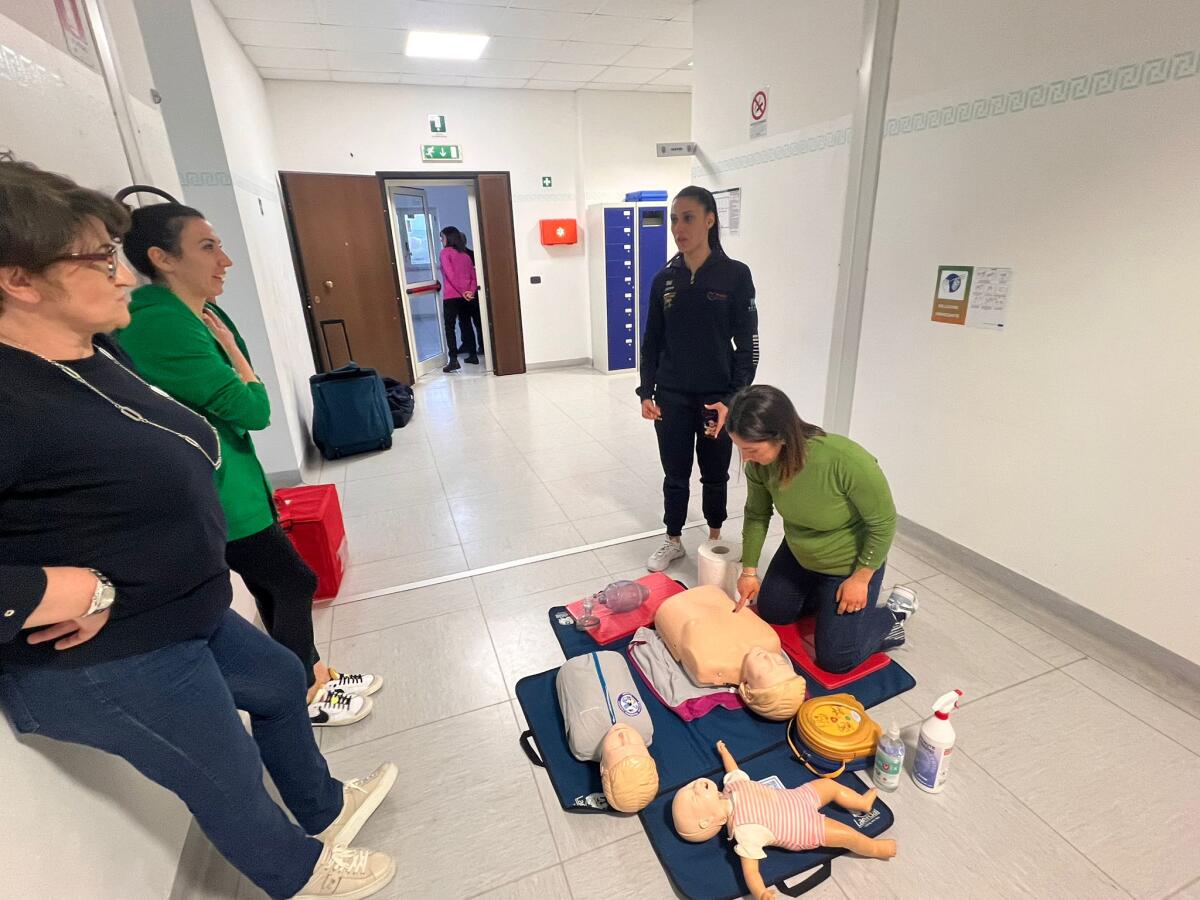 Crotone - Al Centro Cerba HealthCare Italia personale pronto per la gestione delle emergenze cardiovascolari - 