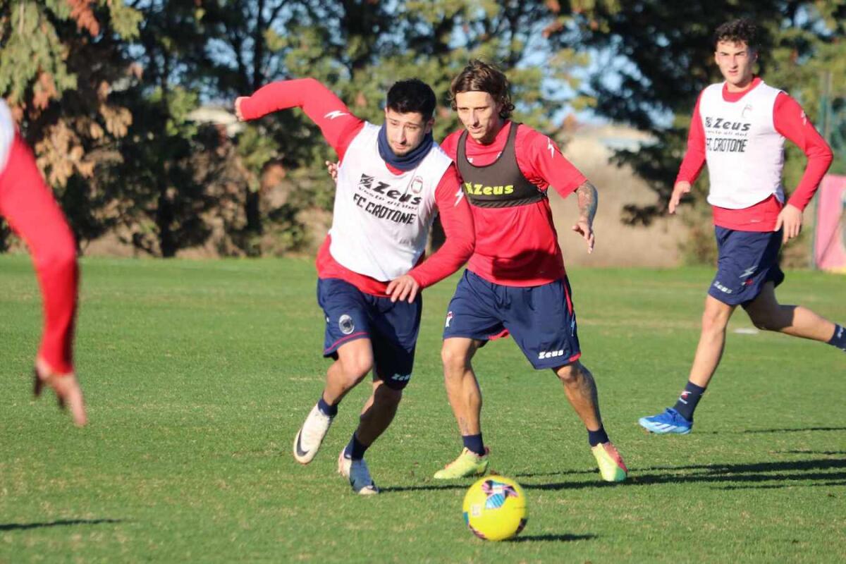 (Video) Serie C | Crotone, Stronati si presenta: "Qui per l'importanza e il blasone della città" - 