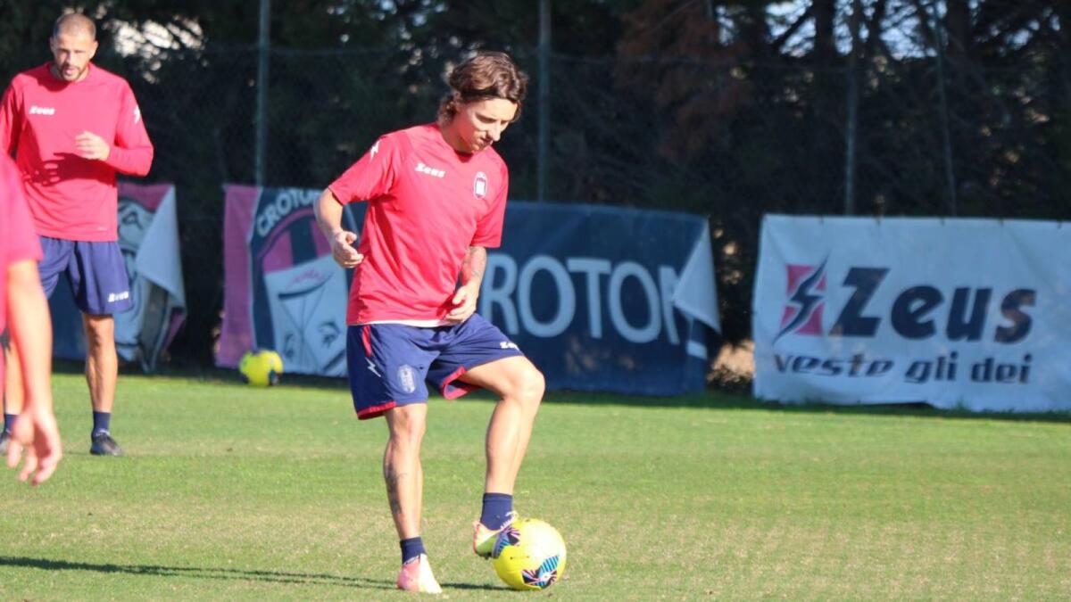 Crotone calcio | Petriccione saluta Crotone: «Felice di aver percorso questi anni in questa maniera qui» - 