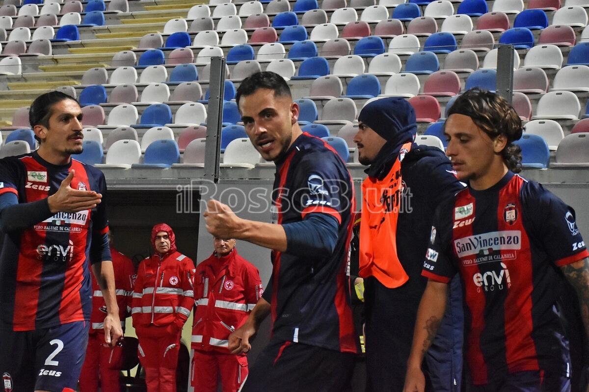 Crotone Calcio | Riprendono gli allenamenti: c'è entusiasmo per il ritorno allo Scida - 