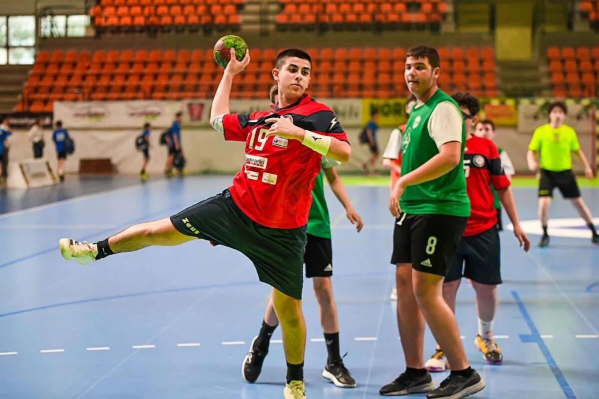 Ancora una sconfitta per la Pallamano Crotone, serve ritrovare la vittoria - Davide Arcuri - Pallamano Crotone