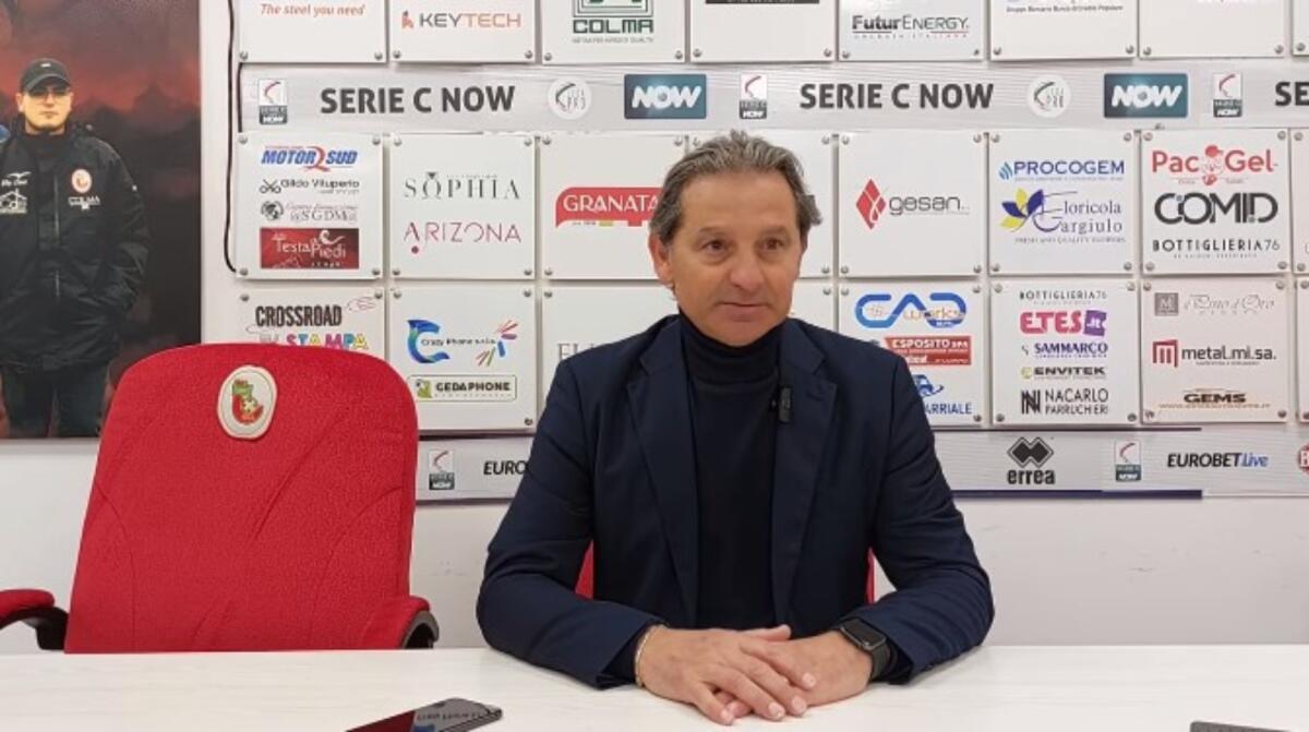 #TurrisCrotone 0-4 | Mister Caneo: "C'era un rigore su Giannone, a parti invertite avrebbe fischiato" - 