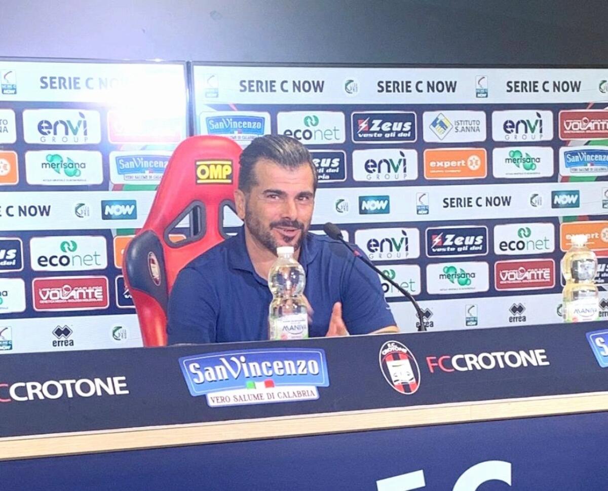 #CerignolaCrotone | Mister Tisci: "Per vincere servirà una partita perfetta" - 