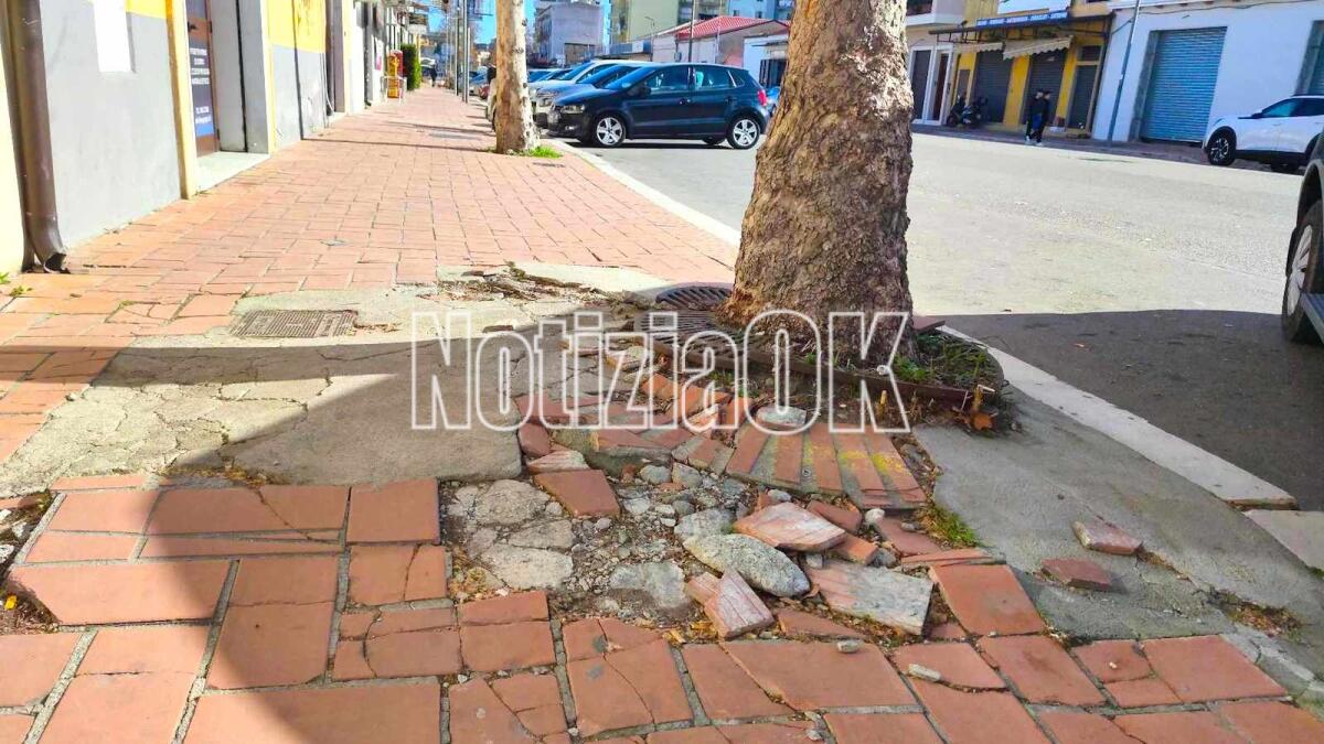 Nei quartieri di Crotone: anno nuovo, vecchi problemi e l'inciampo è sempre dietro l'angolo - 