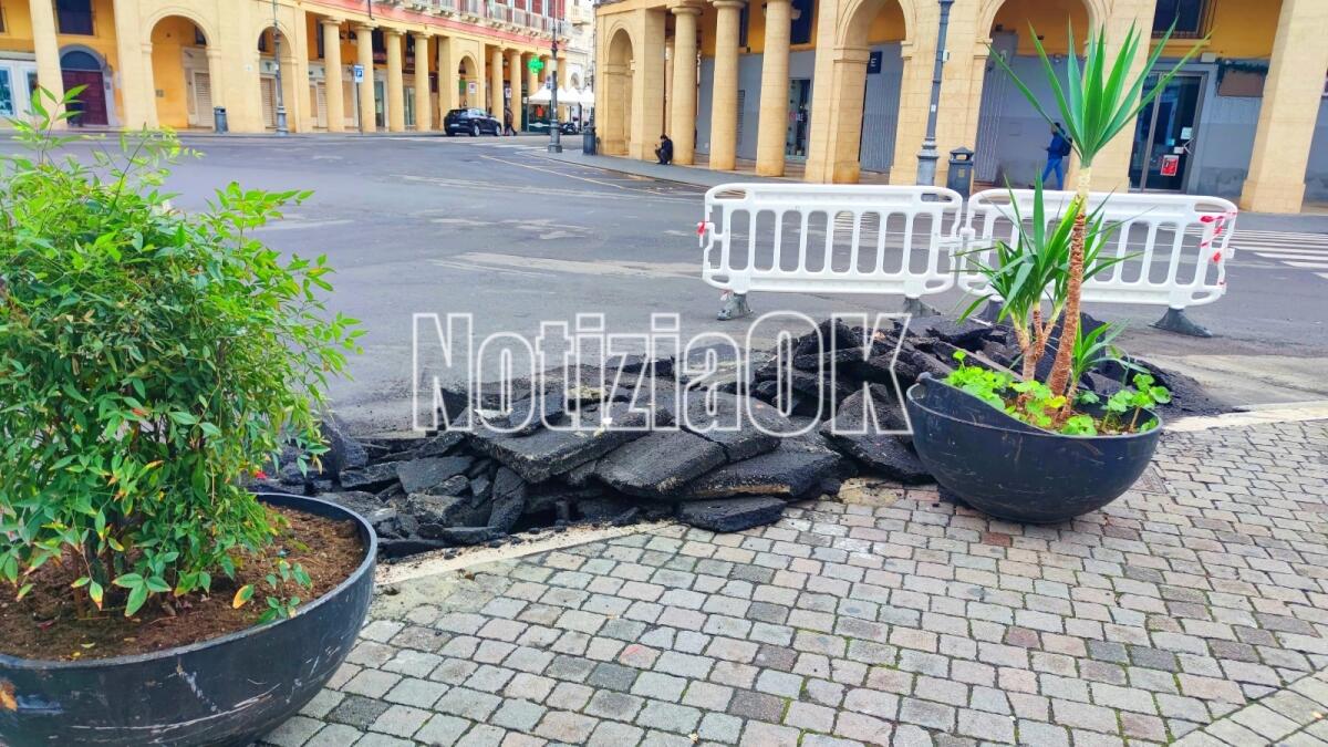 Crotone, riprendono i lavori in Piazza Pitagora - 