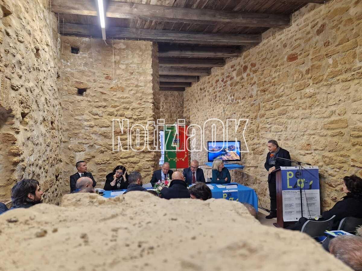 (Foto) Nasce a Le Castella “Pèlagos Museo del Mare” - 