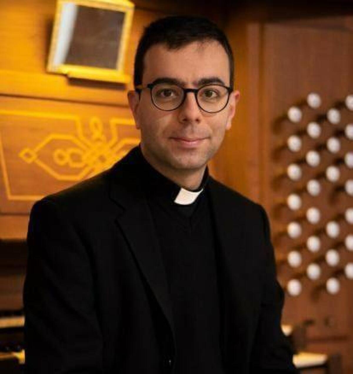 Cosenza - Don Pasquale Panaro nominato componente del Capitolo della Basilica di San Pietro in Vaticano - 
