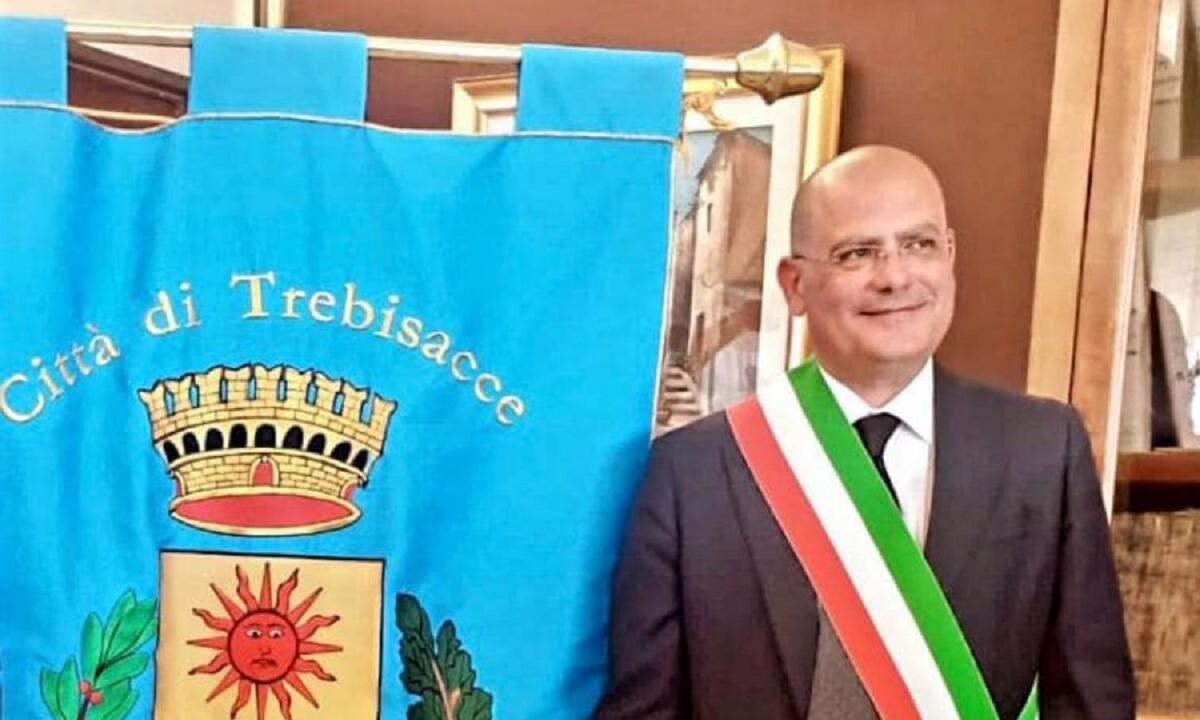 Trebisacce - si recupera e riqualifica la Via del mare - 