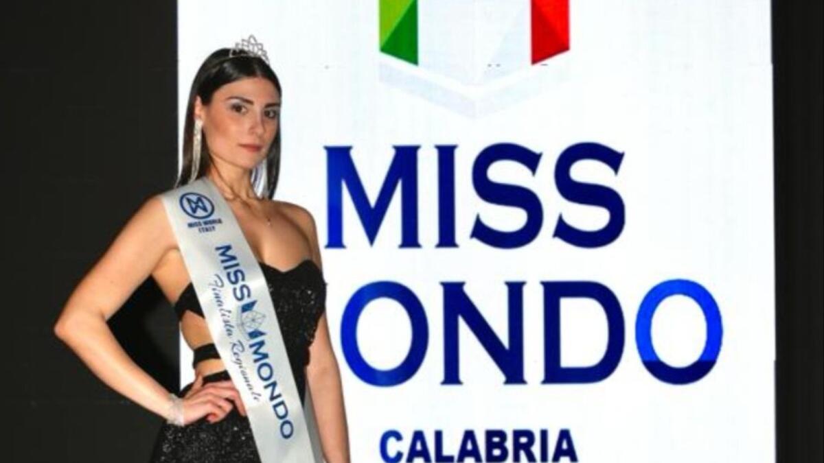 Miss mondo Calabria, la crotonese Siria Gigliarano vince la selezione ufficiale - 