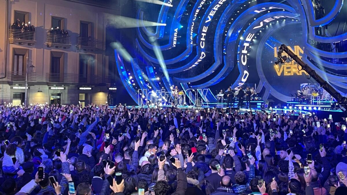 Capodanno Rai: la Calabria vince lo share, l'Italia ha salutato il nuovo anno da Crotone - 