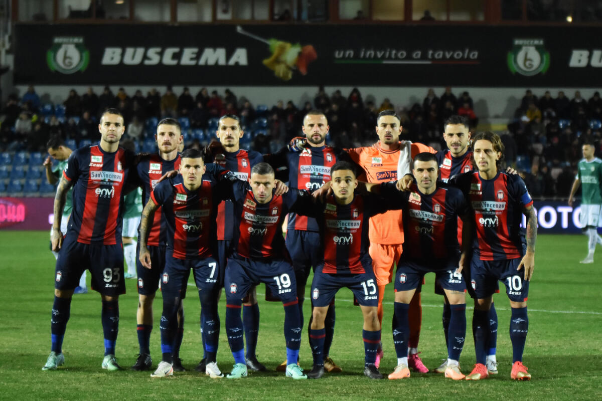 #CrotoneFrancavilla | La formazione dei tifosi: scegli tu modulo e titolari - 