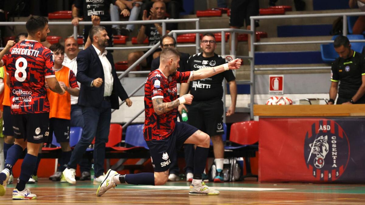Calcio a 5 - La Pirossigeno Cosenza trova l'accordo con Federico Scalambretti - 