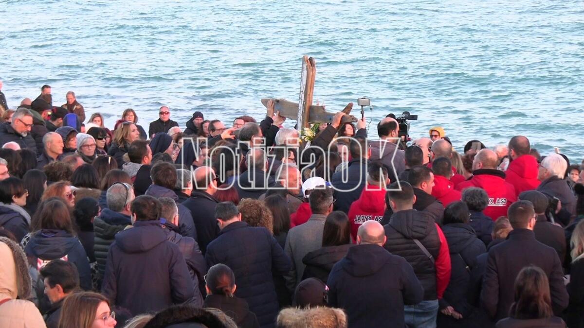 Anniversario della tragedia di Steccato di Cutro, diverse iniziative a Crotone con i familiari delle vittime - 