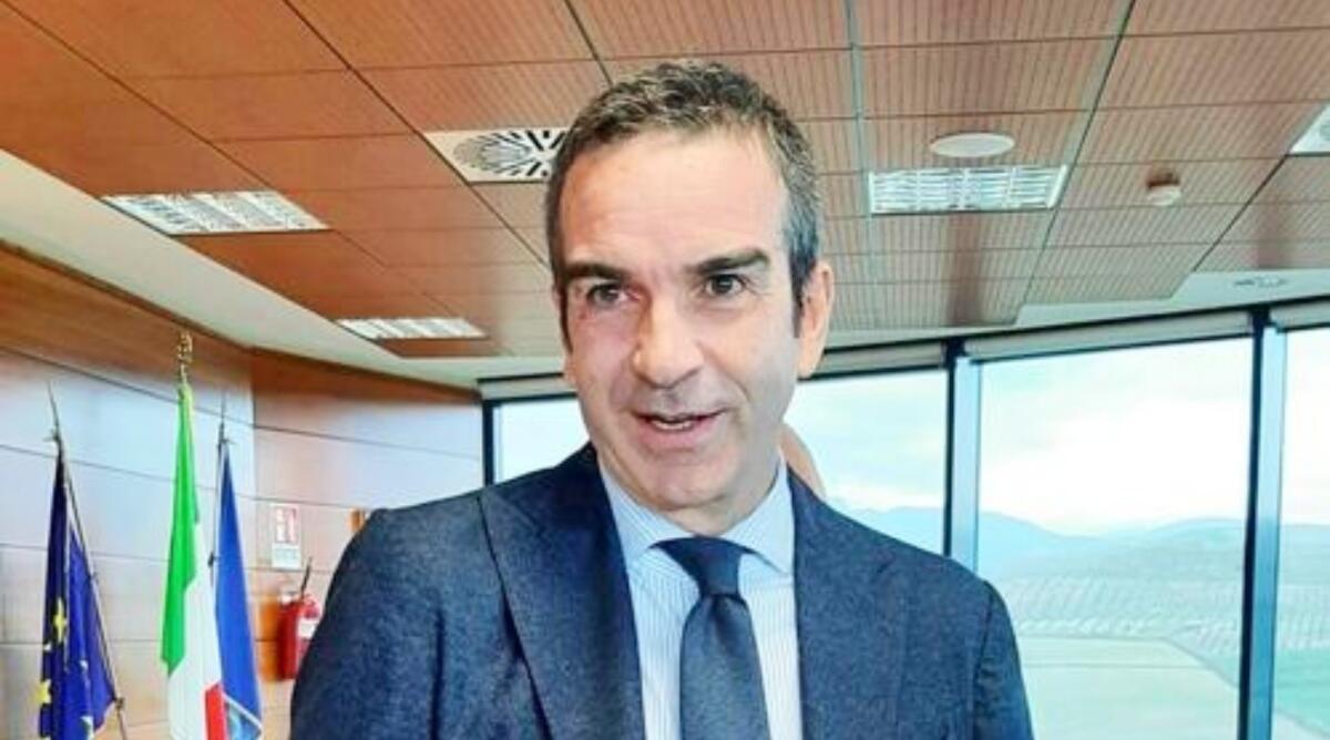 Consigli regionali - Occhiuto: "Congratulazioni e buon lavoro al presidente Mancuso" - 