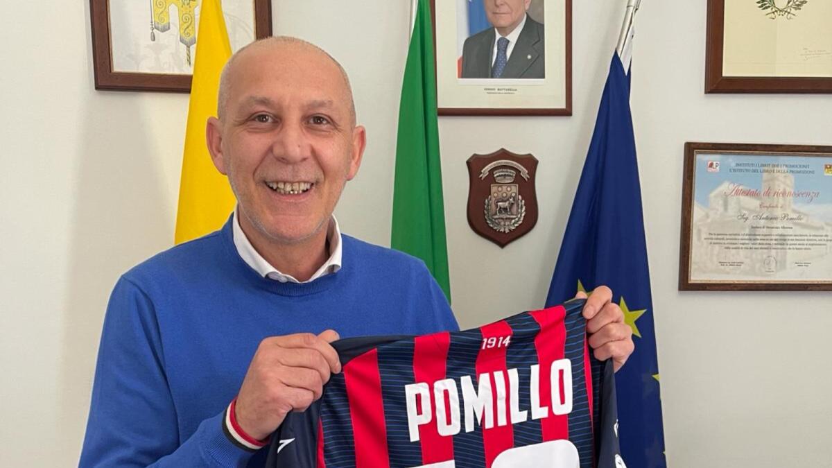 100 anni del Cosenza Calcio, c'è anche Vaccarizzo - 