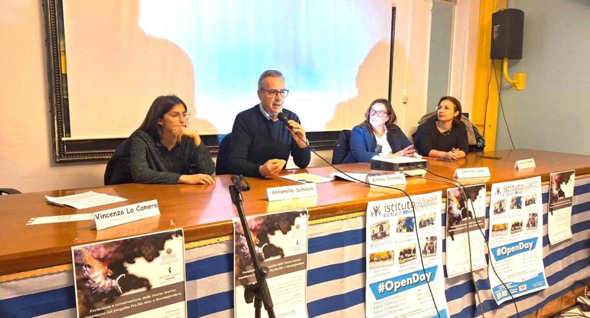 Trebisacce, gli studenti dell’Aletti scoprono il progetto Pro.Bio.Mar. - 