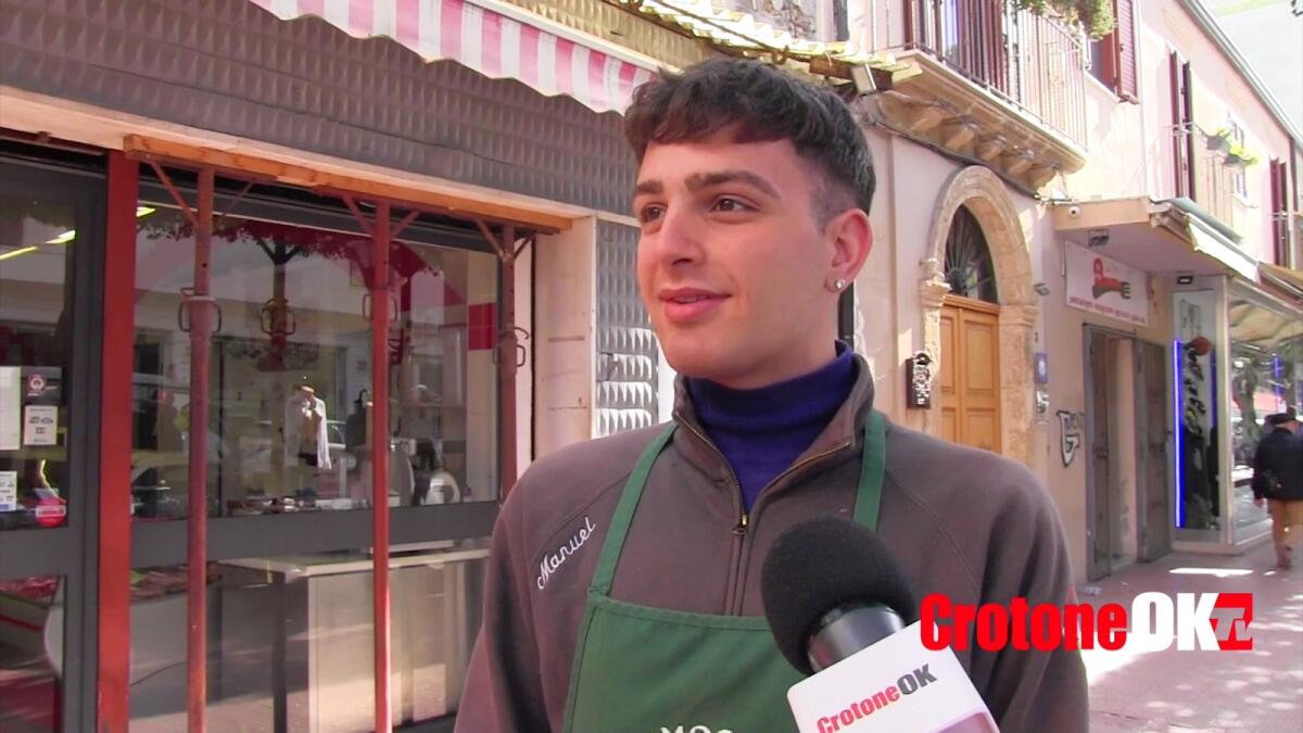 (VIDEO) Anche i crotonesi cantano Sanremo: il toto nomi - 