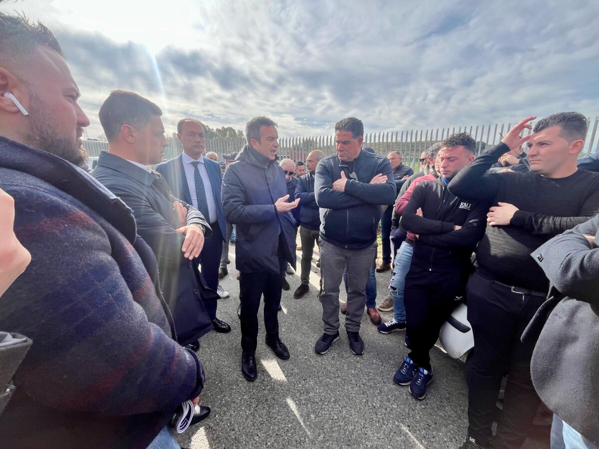 Protesta dei trattori, Roberto Occhiuto convoca un tavolo in Regione - 