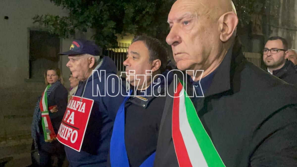 Scritte contro il sindaco di Cutro, Occhiuto: “Stato sia vicino a chi combatte la criminalità” - 