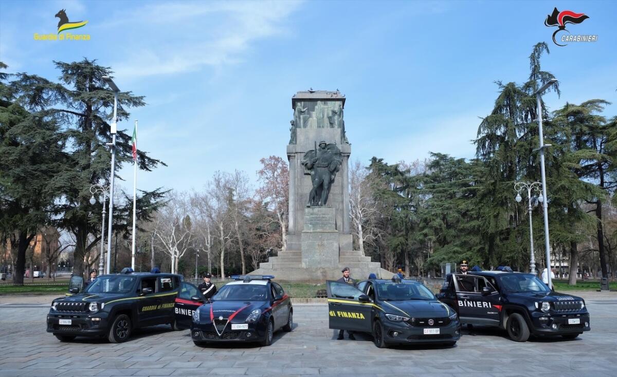 Guardia di Finanza: blitz a Reggio Emilia. 12 arresti e oltre 100 indagati, anche in Calabria - 