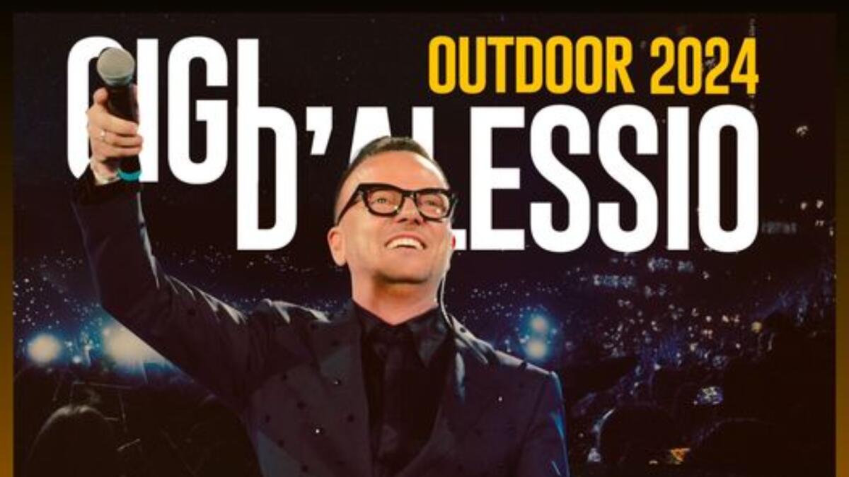 Anche Gigi D'Alessio al Teatro dei Ruderi di Cirella - 