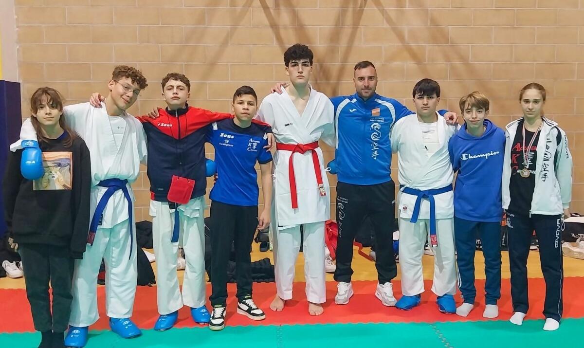 Accademia Karate Crotone, ori per il team di Stefanizzi e Arditi - 