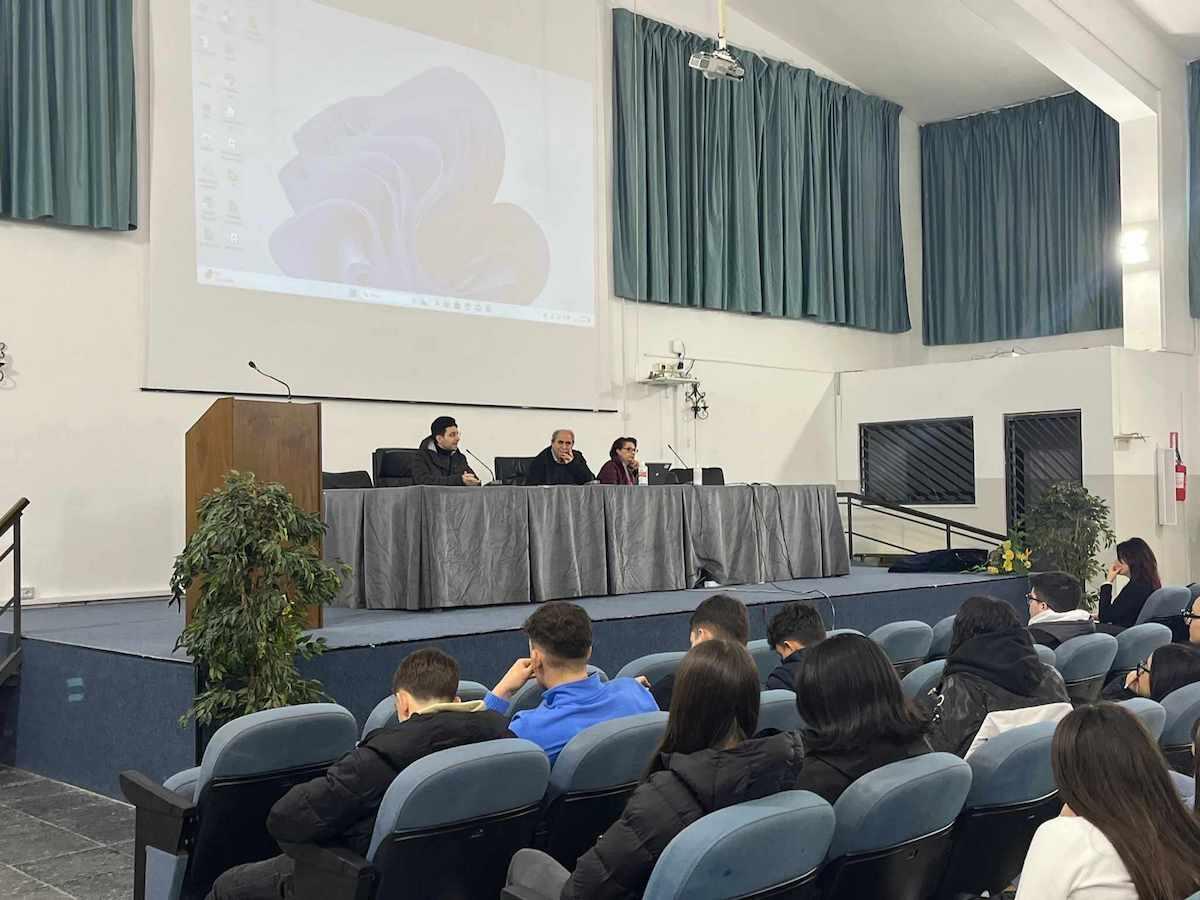 Crotone, i docufilm di Lepera e Mancuso arrivano nelle scuole - 