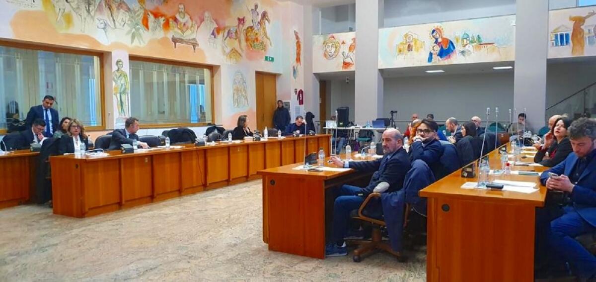 Cosenza - Approvate le modifiche al Piano generale degli impianti pubblicitari - 