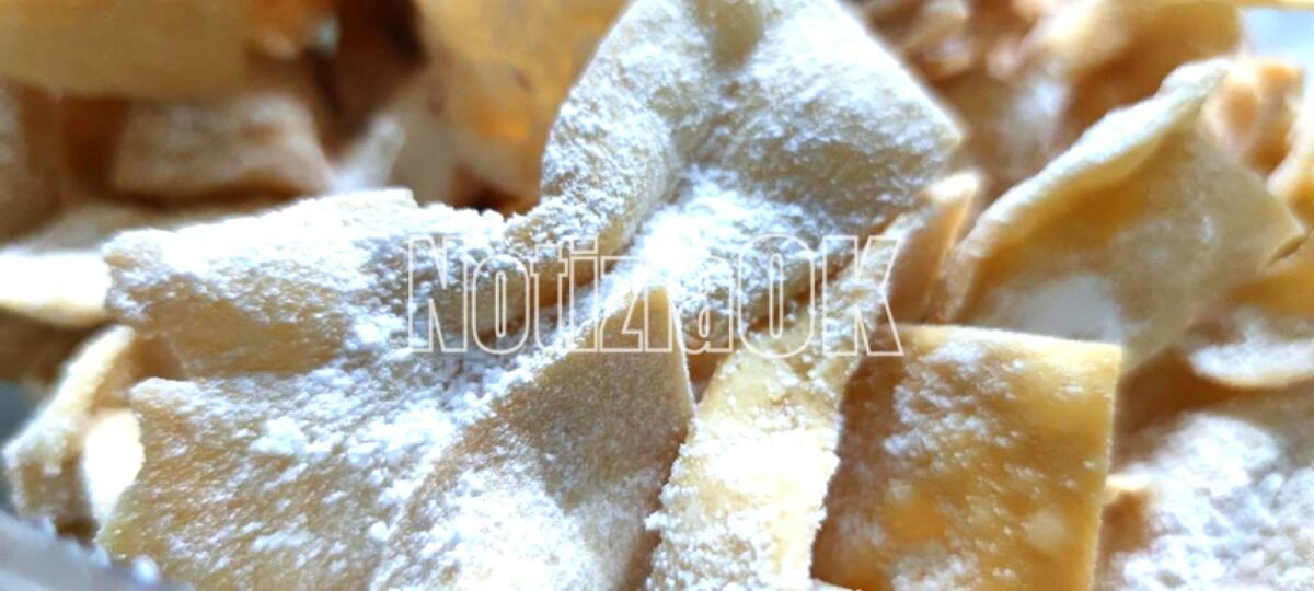 Le Chiacchiere, un dolce della tradizione: la ricetta e le curiosità - 