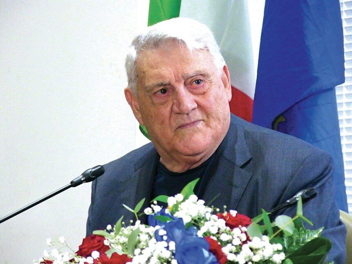 L'arte del maestro orafo Gerardo Sacco arriva nelle aule dell'Università Mediterranea - 