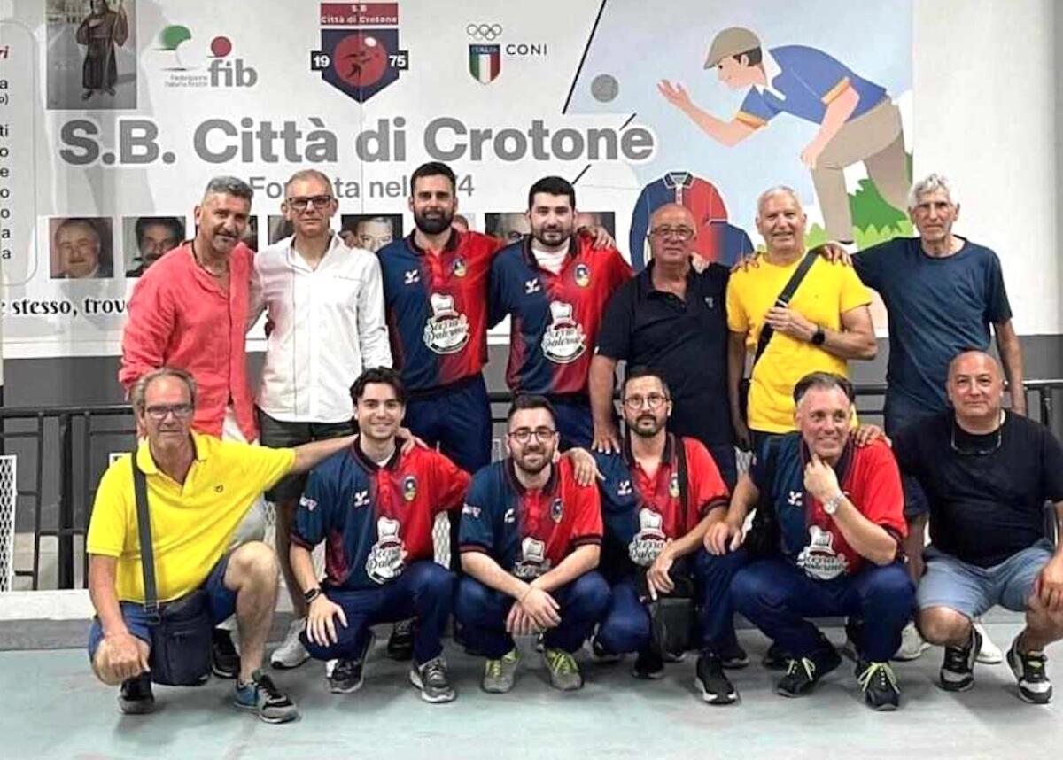 Bocce - Al via la stagione della S.B. Città di Crotone Eucherio Lorenti, Molè: "Obiettivo salvezza" - 