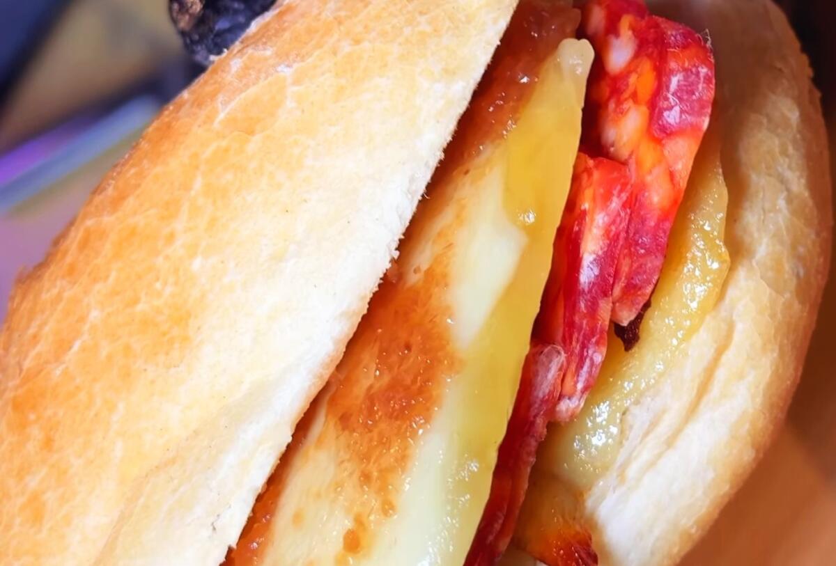 Un morso al sapore.... ad una ciabatta ricca di sapori di Calabria - 