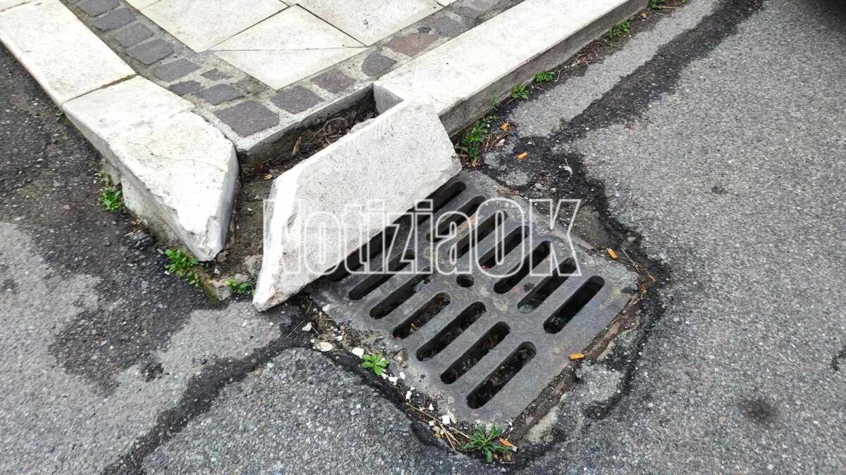 Nei quartieri di Crotone: marciapiedi danneggiati, in via Tellini è una storia infinita - 