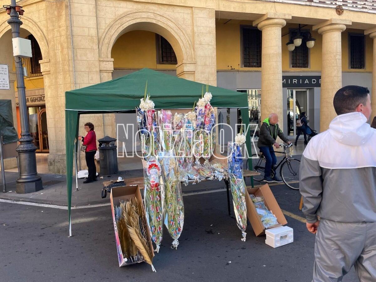 Crotone, multe in Piazza Pitagora nella Domenica delle Palme - 