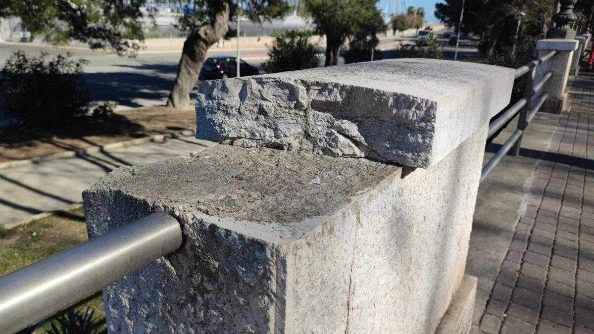 Nei quartieri di Crotone: in viale Regina Margherita c'è sempre qualcosa da sistemare - 