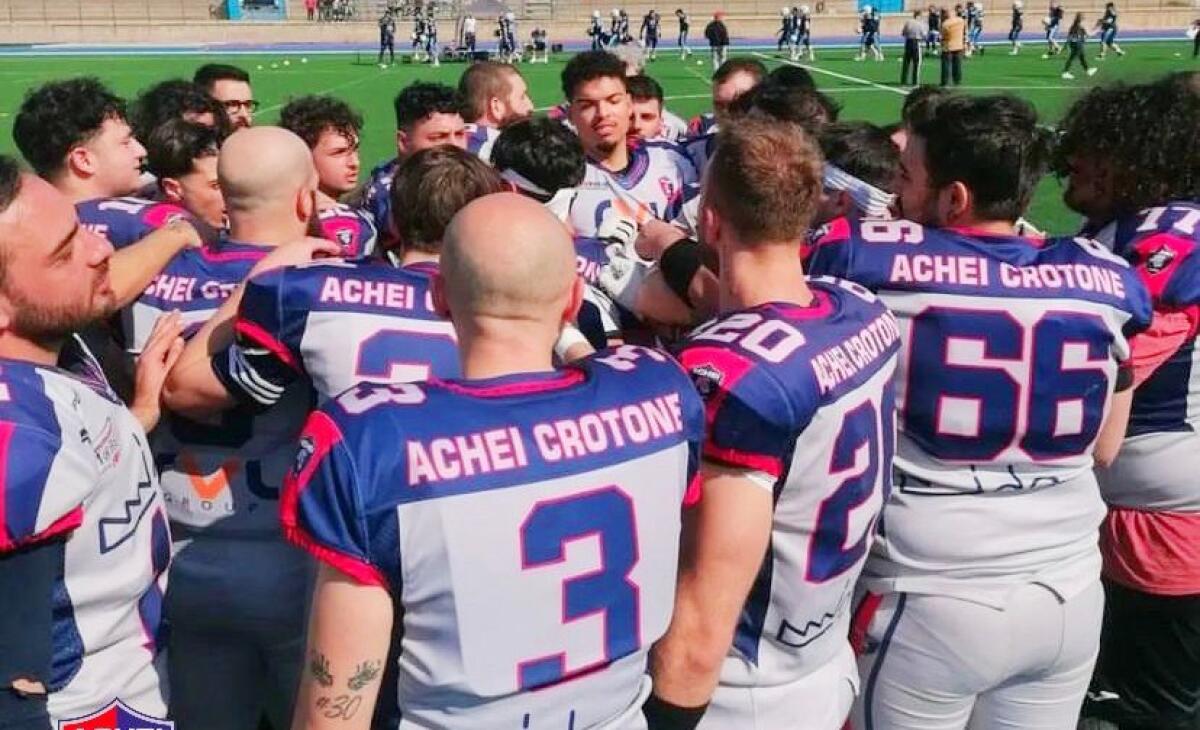 Football Americano: ritorno in casa con vittoria per gli Achei Crotone - 