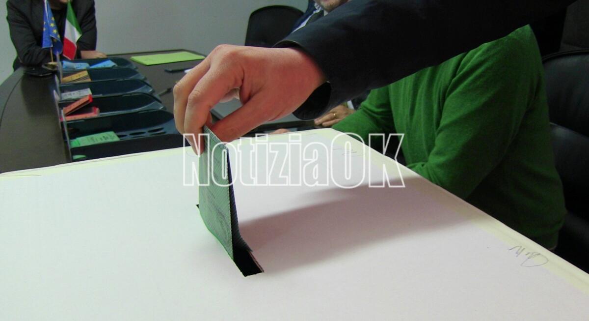 Europee, sì al voto degli universitari fuori sede - 