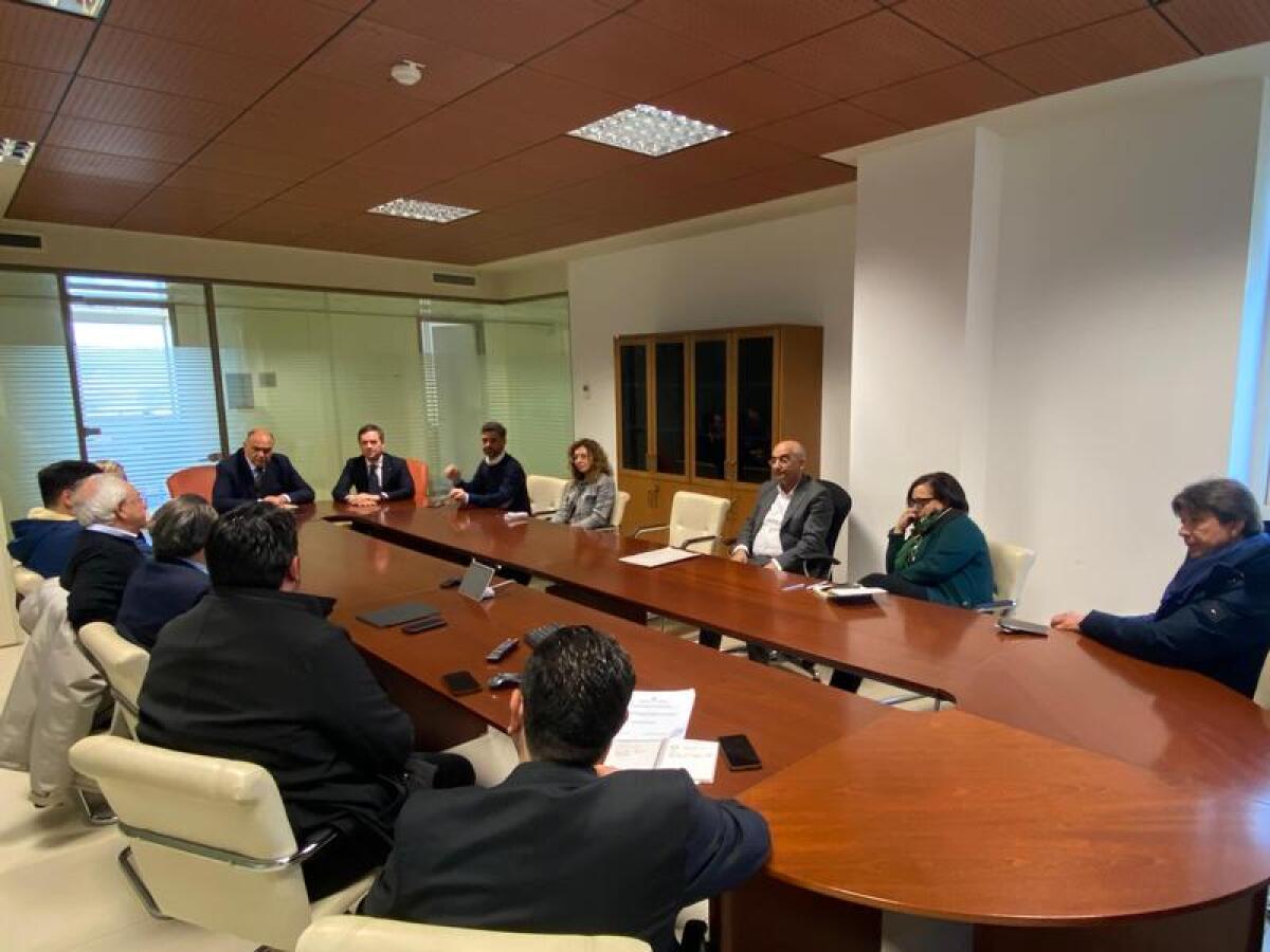 Calabria - Settore nautico in crescita ma serve personale. Incontro in Regione - 