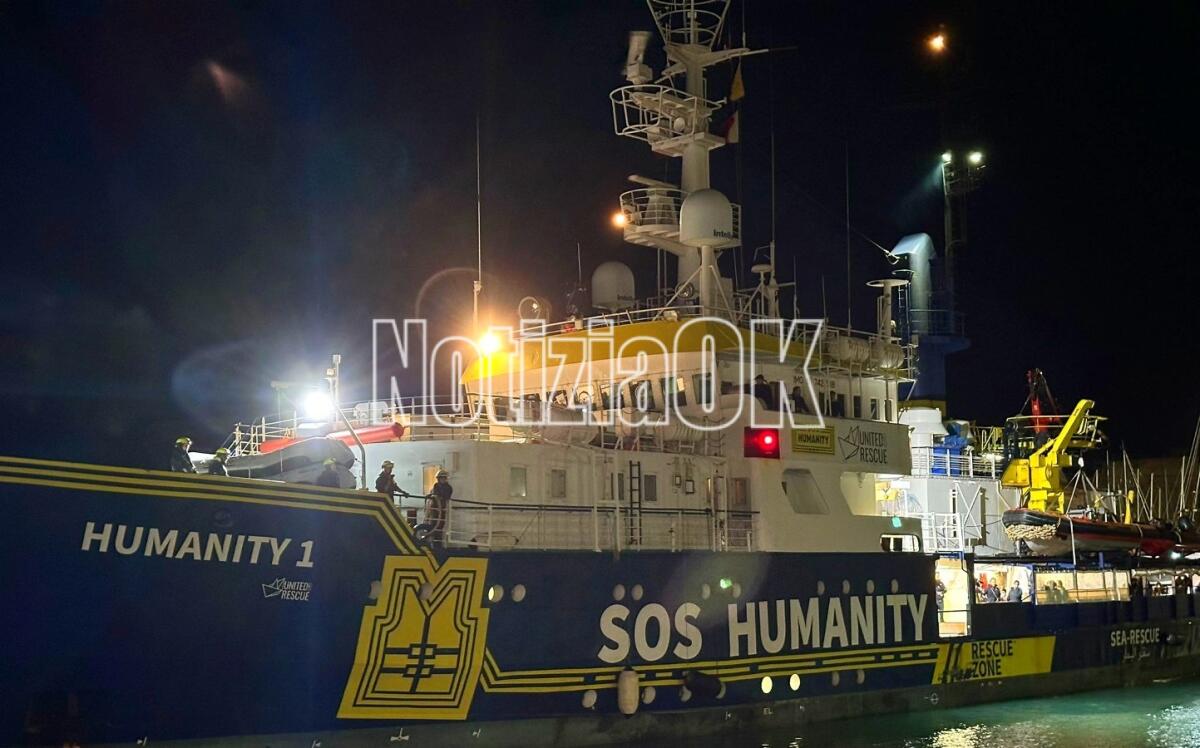 Migranti, sbarcate a Crotone 77 persone - 