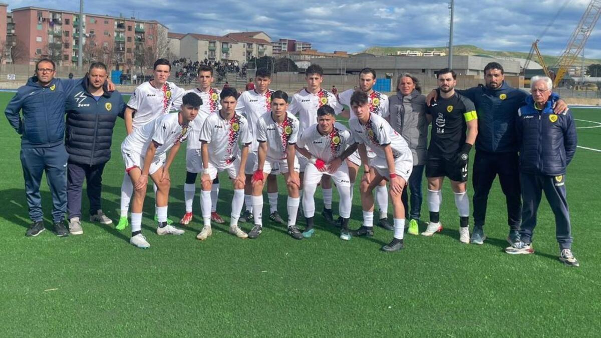 L'under 19 dell'Aek Crotone chiude da prima in classifica - 