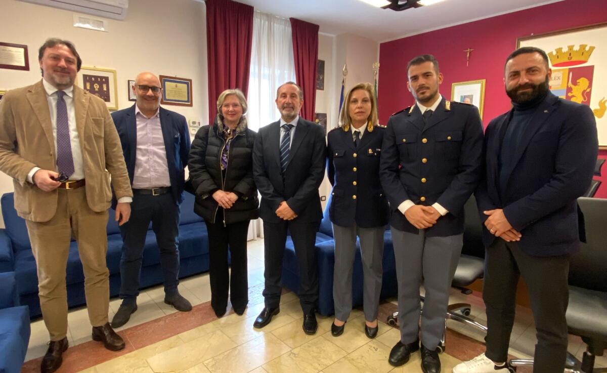 Crotone, solidarietà di Fratelli d'Italia ai poliziotti - 