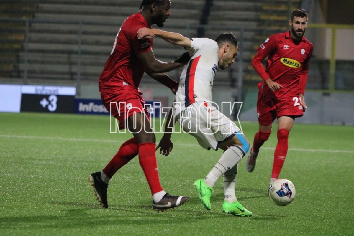#MonterosiCrotone 1-0 | Disastro rossoblù: oggi Baldini a confronto con la società - 