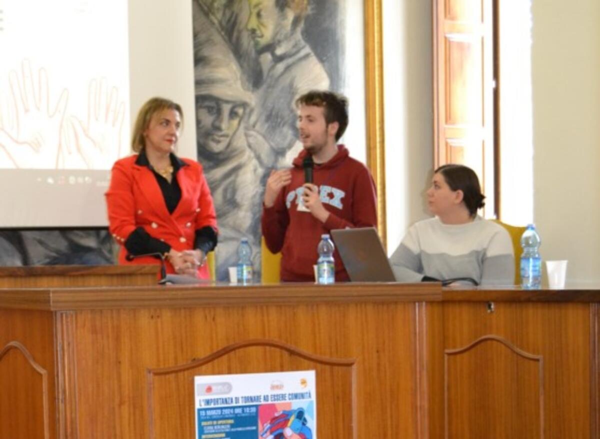 Altomonte, grande successo per la due giorni CEVEAT - ‘L'importanza di tornare ad essere comunità’ - 