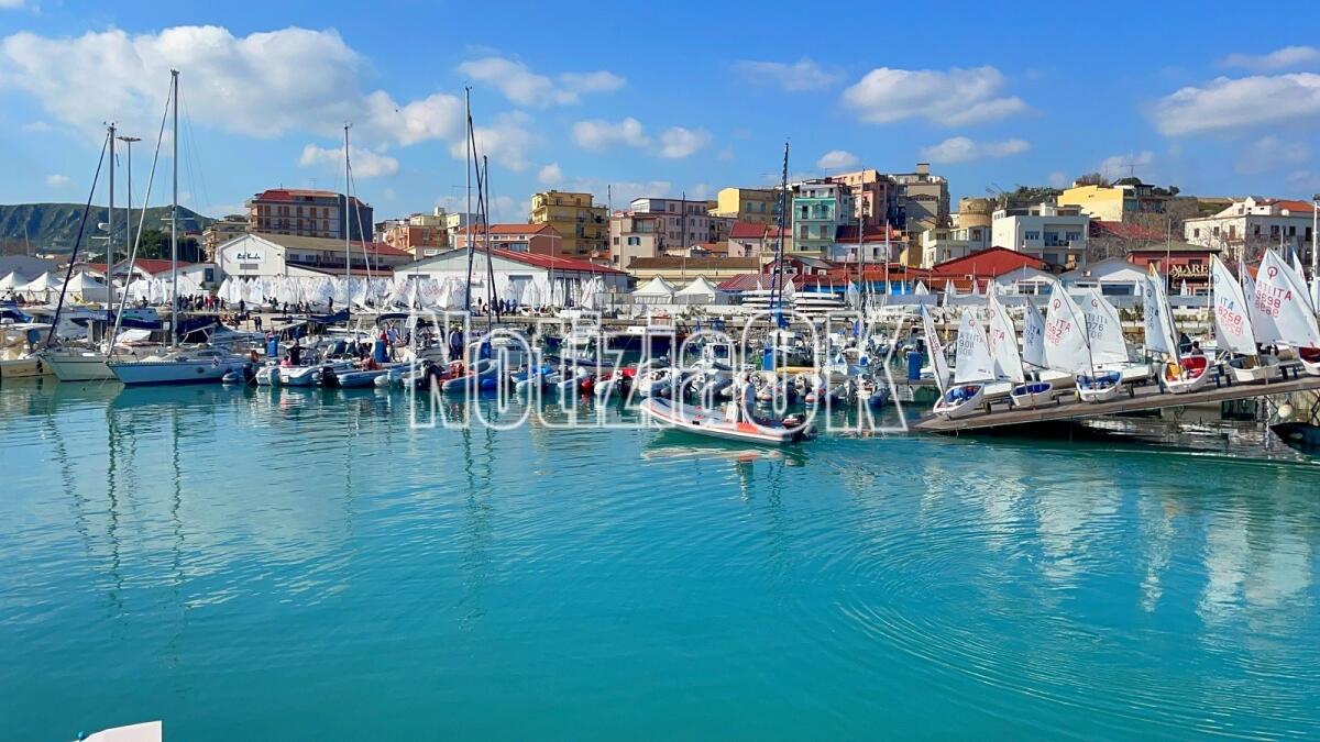 Crotone - Arriva la Coppa Italia di Vela, provvedimenti alla viabilità cittadina - 