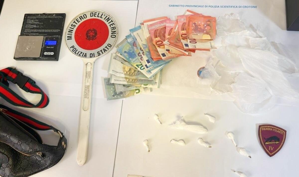 Crotone, sequestro di cocaina in via Acquabona: in arresto una donna - 