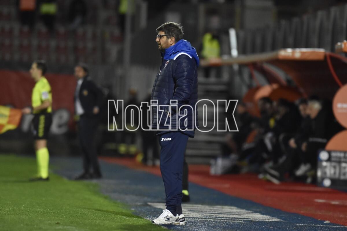 CrotoneLatina 1-3 | Rossoblù è crisi, Baldini: "Non mi va di alzare bandiera bianca" - 